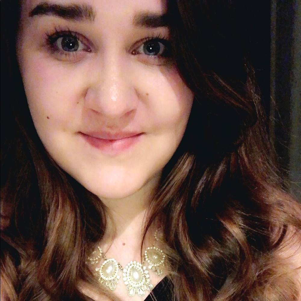 Meet your Posher, Marina